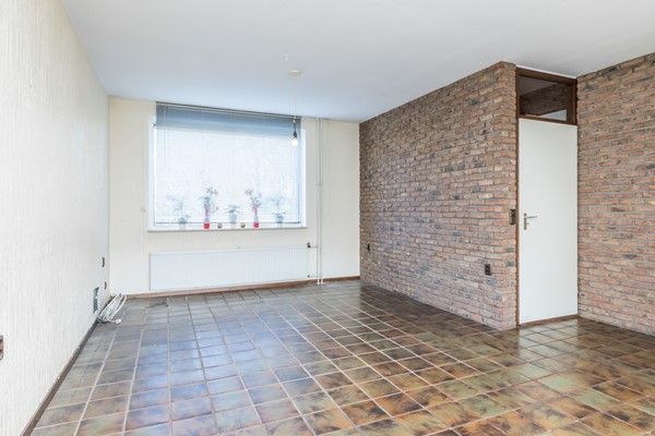 Foto - Te koop: Hoekwoning met garage, tuin, veel licht en mogelijkheden